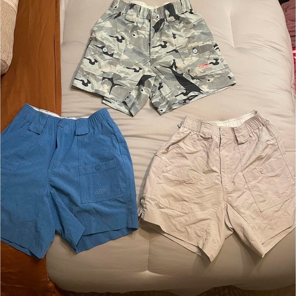 Men’s sz. 28 AFTCO shorts